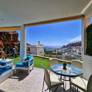 Rachel Paradise , Puerto Rico (Gran Canaria) Spagna